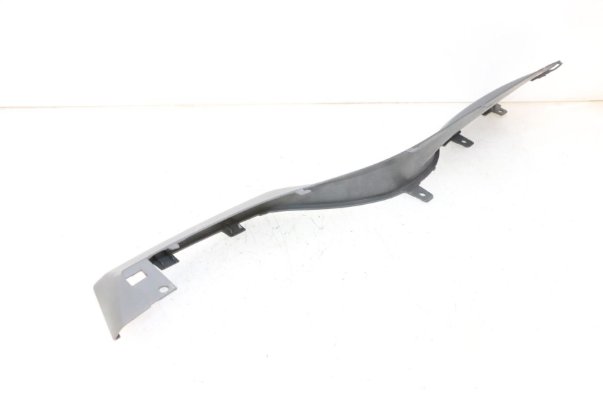 photo de SOTTOPEDANA DESTRA SUZUKI BURGMAN 125 (2007 - 2014)