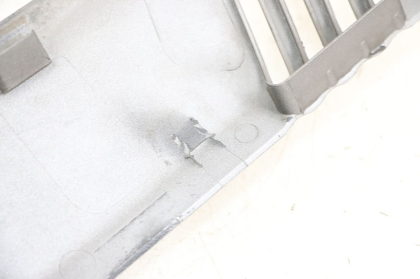 photo de SOTTOPEDANA DESTRA SUZUKI BURGMAN 650 (2013 - 2020)