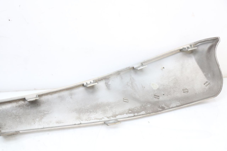 photo de BASSO DELLA SCATOLA DESTRA BMW C1 125 (2000 - 2003)