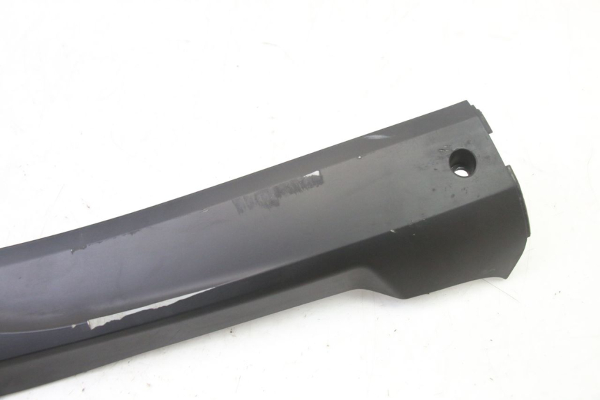 photo de SOTTOPEDANA DESTRA SYM FIDDLE 3 III 50 (2014 - 2020)