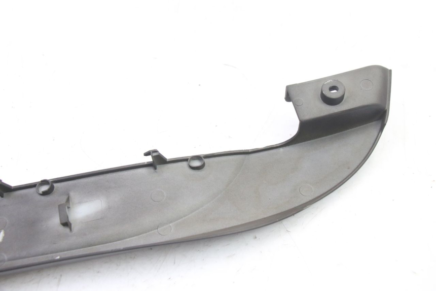 photo de SOTTOPEDANA DESTRA SYM FIDDLE 3 III 50 (2014 - 2020)