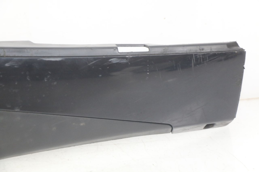 photo de BASSO DELLA SCATOLA DESTRA PIAGGIO FLY 4T 50 (2013 - 2017)