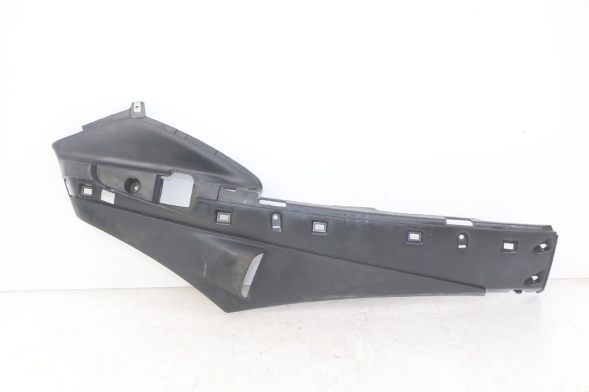 photo de BASSO DELLA SCATOLA DESTRA PIAGGIO FLY 4T 50 (2013 - 2017)