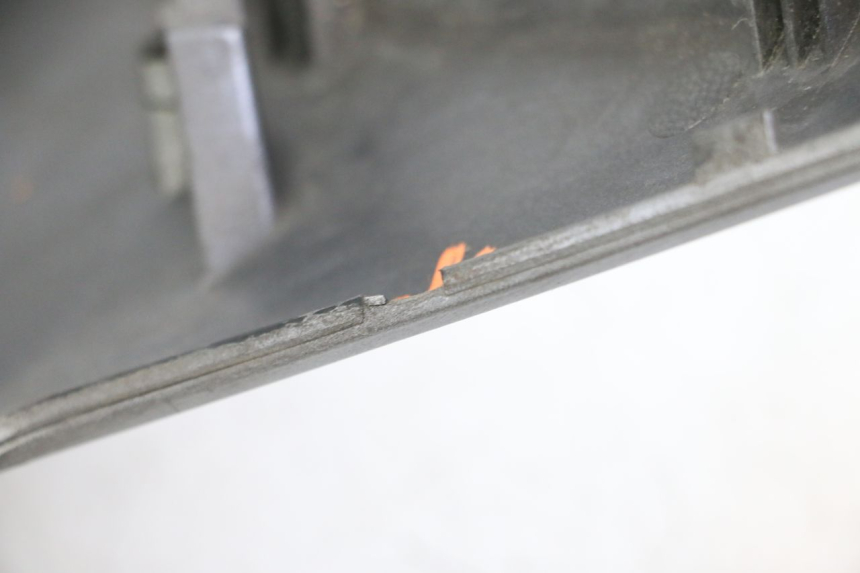 photo de SOTTOPEDANA DESTRA HONDA FORZA ABS 300 (2013 - 2019)