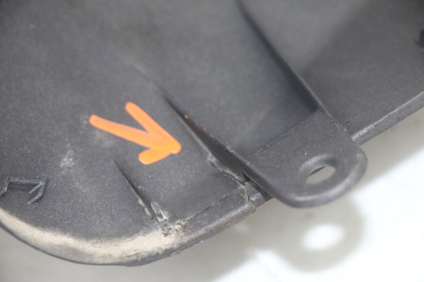 photo de SOTTOPEDANA DESTRA HONDA PCX (JF57/JF64) 125 (2014 - 2018)