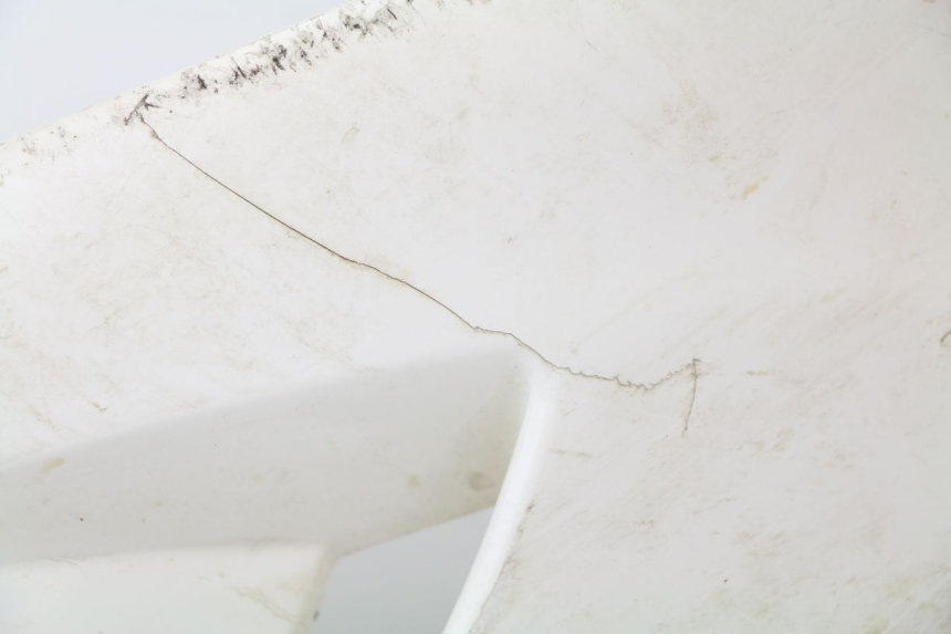 photo de SOTTOPEDANA DESTRA PEUGEOT JET FORCE CARBU 50 (2003 - 2016)