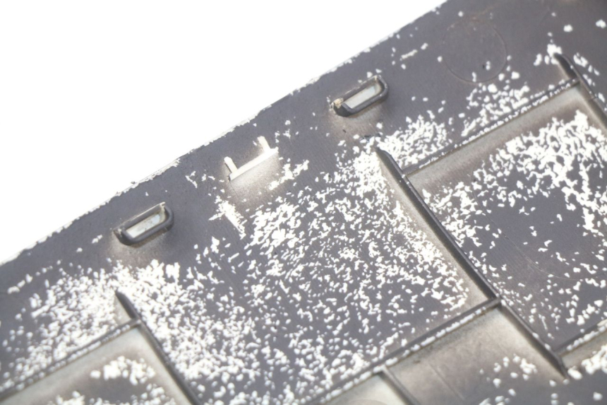 photo de BASSO DELLA SCATOLA DESTRA PEUGEOT KISBEE 2T 50 (2010 - 2017)