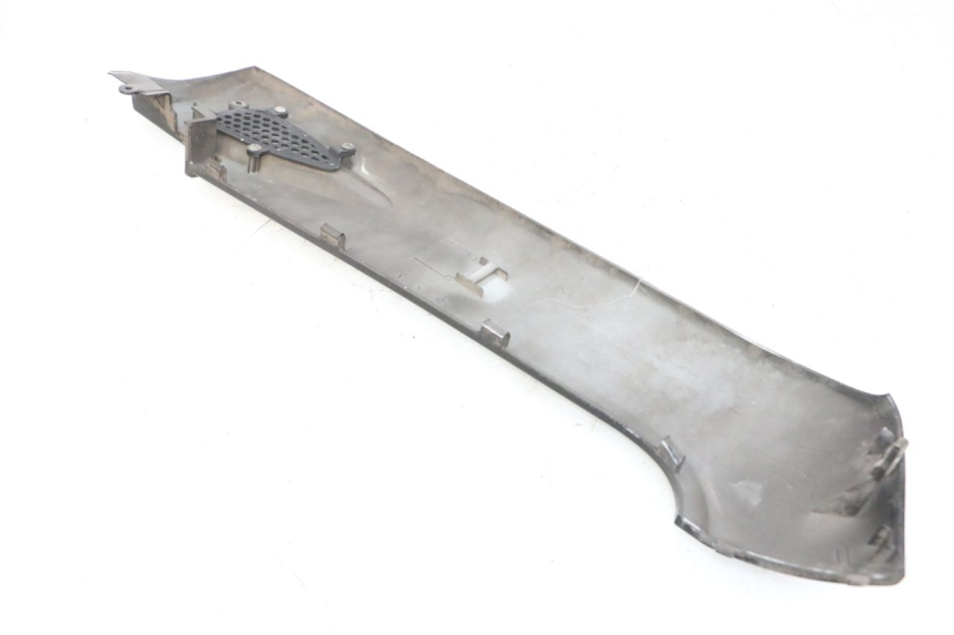 photo de BASSO DELLA SCATOLA DESTRA KYMCO LIKE 125 (2009 - 2016) - Altra vista dell'articolo