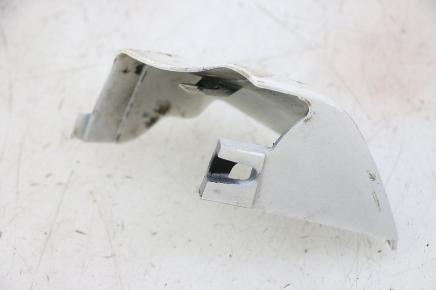 photo de SOTTOPEDANA DESTRA PIAGGIO LXV 4T 50 (2009 - 2013)