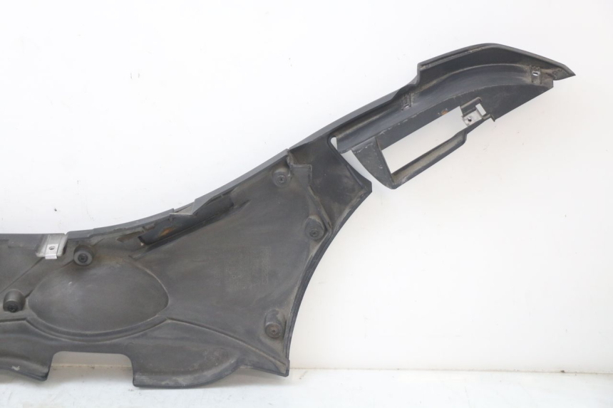 photo de SOTTOPEDANA DESTRA PIAGGIO MP3 HPE 350 (2018 - 2020)