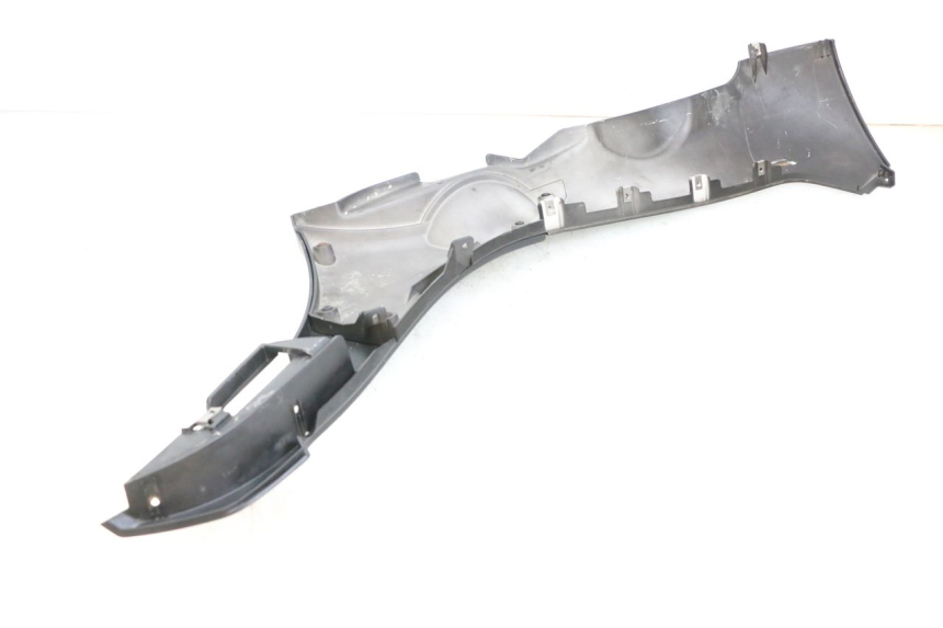 photo de SOTTOPEDANA DESTRA PIAGGIO MP3 HPE 350 (2018 - 2020) - Altra angolazione