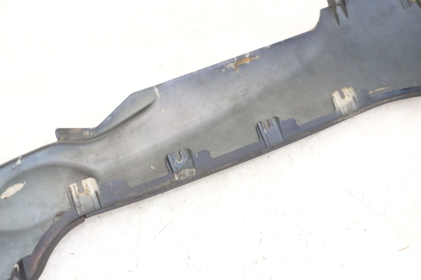 photo de SOTTOPEDANA DESTRA PIAGGIO MP3 LT 300 (2010 - 2016)