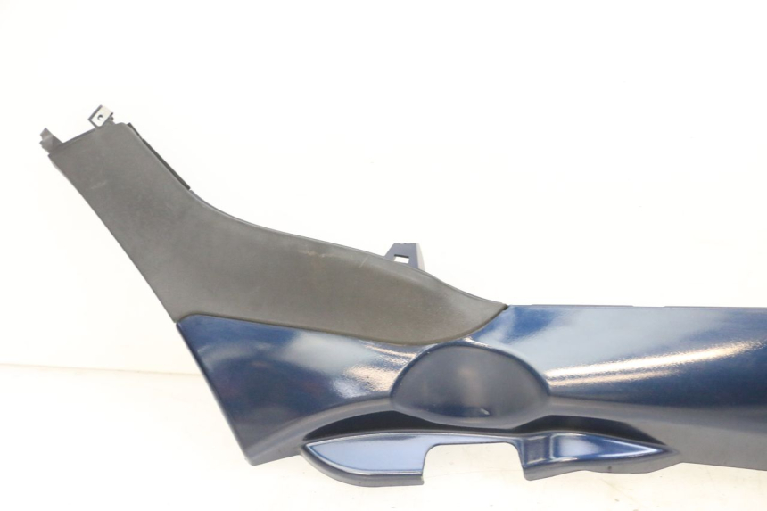 photo de SOTTOPEDANA DESTRA PIAGGIO MP3 RL 250 (2007 - 2010) - Marcature e riferimenti originali