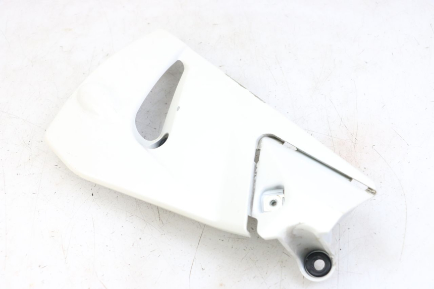 photo de SOTTOPEDANA DESTRA MOTO GUZZI NORGE 8V GT 1200 (2011 - 2016)