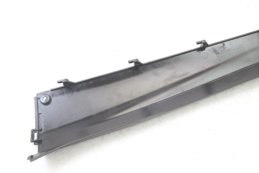 photo de SOTTOPEDANA DESTRA SYM ORBIT III 3 4T 50 (2021 - 2025)