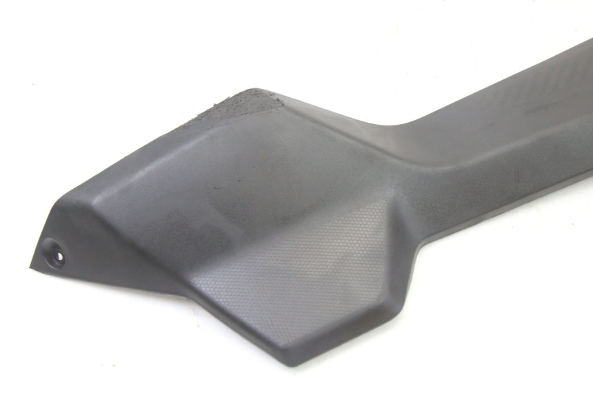 photo de SOTTOPEDANA DESTRA SYM ORBIT III 3 4T 50 (2021 - 2025)