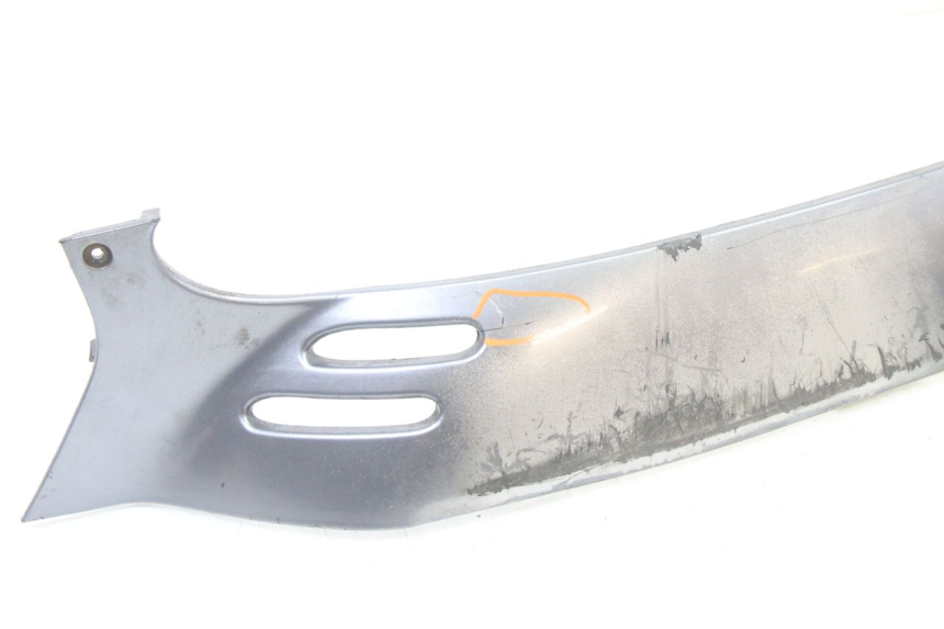 photo de SOTTOPEDANA DESTRA PIAGGIO VESPA GRANTURISMO 125 (2003 - 2007)