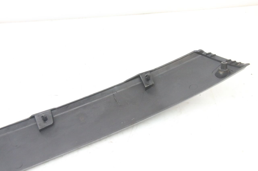 photo de SOTTOPEDANA DESTRA PIAGGIO VESPA GRANTURISMO 125 (2003 - 2007)