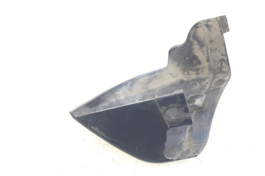 photo de BASSO DELLA SCATOLA DESTRA PIAGGIO VESPA LXV 125 (2006 - 2009)