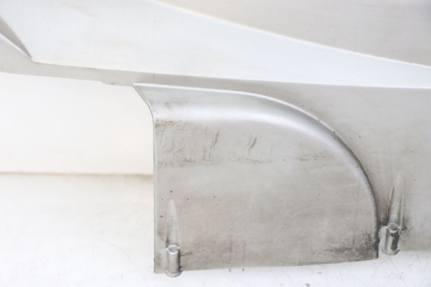 photo de SOTTOPEDANA DESTRA PEUGEOT SATELIS 125 (2010 - 2012)