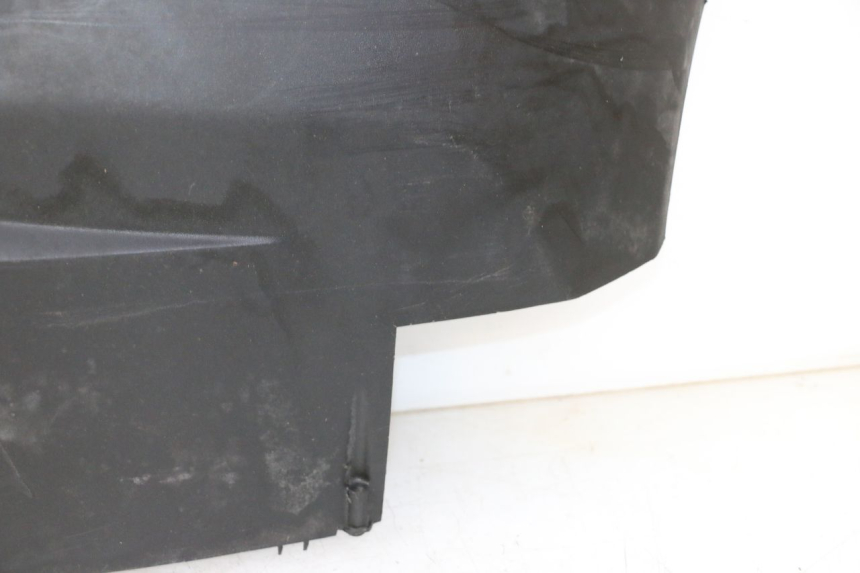 photo de BASSO DELLA SCATOLA DESTRA PEUGEOT SATELIS 125 (2006 - 2009)