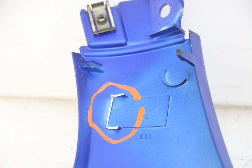 photo de SOTTOPEDANA DESTRA PEUGEOT SPEEDFIGHT 2 LC 50 (2000 - 2009)