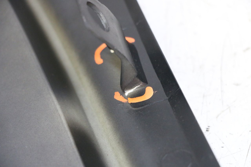 photo de BASSO DELLA SCATOLA DESTRA APRILIA SXR 50 (2021 - 2023)