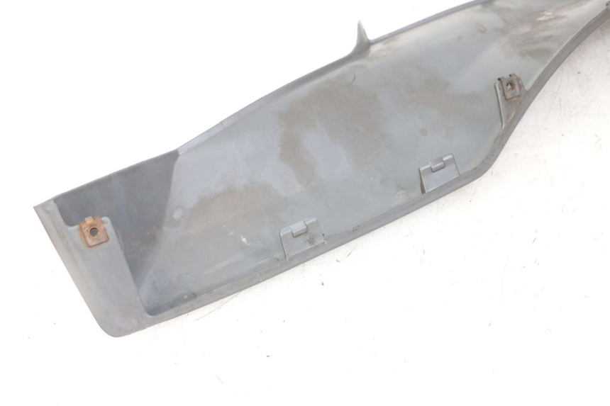 photo de SOTTOPEDANA DESTRA SUZUKI UH BURGMAN 125 (2002 - 2006)