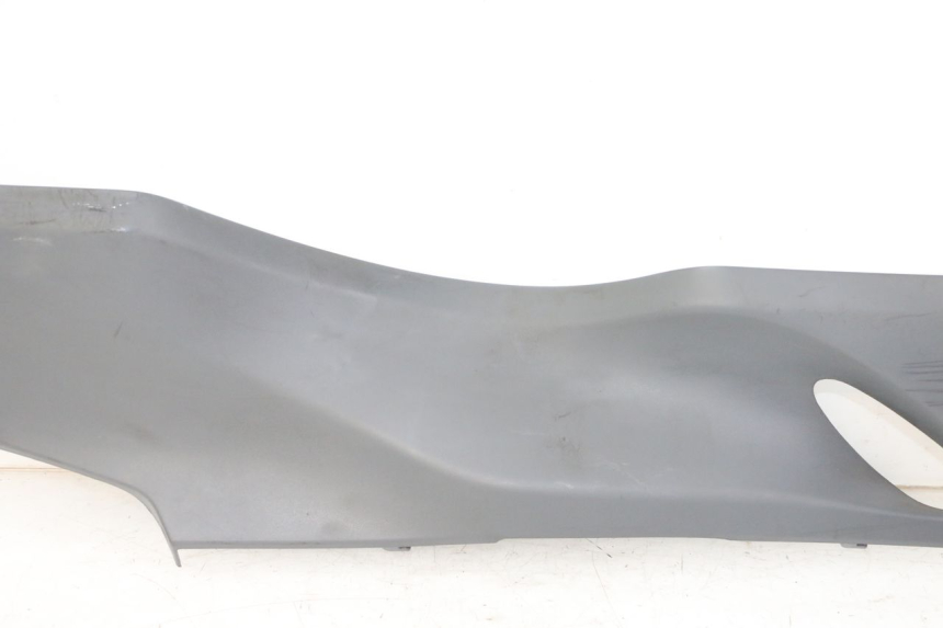 photo de SOTTOPEDANA DESTRA SUZUKI UH BURGMAN 125 (2002 - 2006)