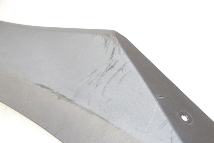 photo de SOTTOPEDANA DESTRA YAMAHA XMAX X-MAX 125 (2021 - 2025)