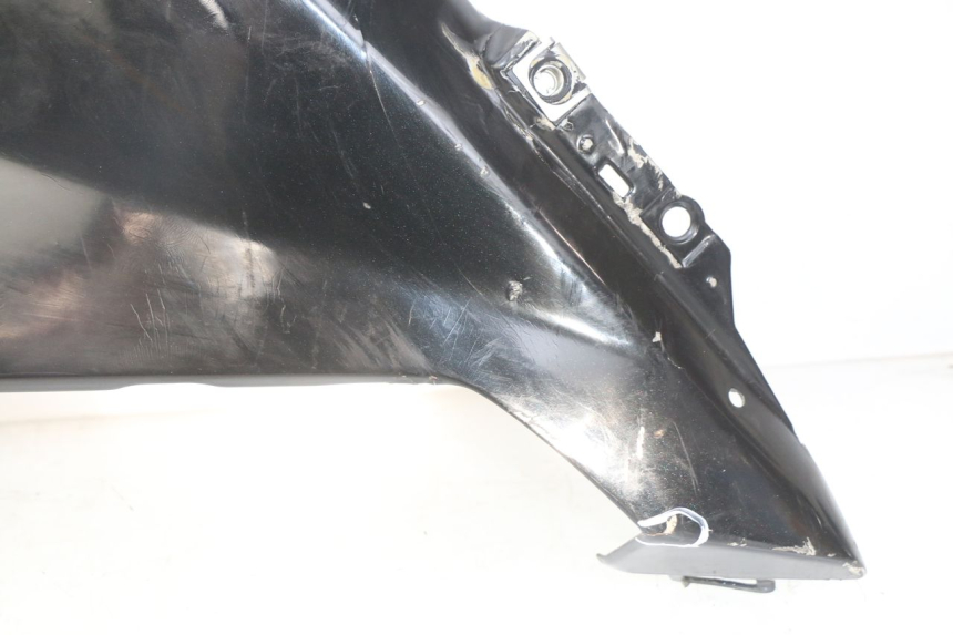 photo de BASSO DELLA SCATOLA DESTRA YAMAHA YZF R1 1000 (2007 - 2008)