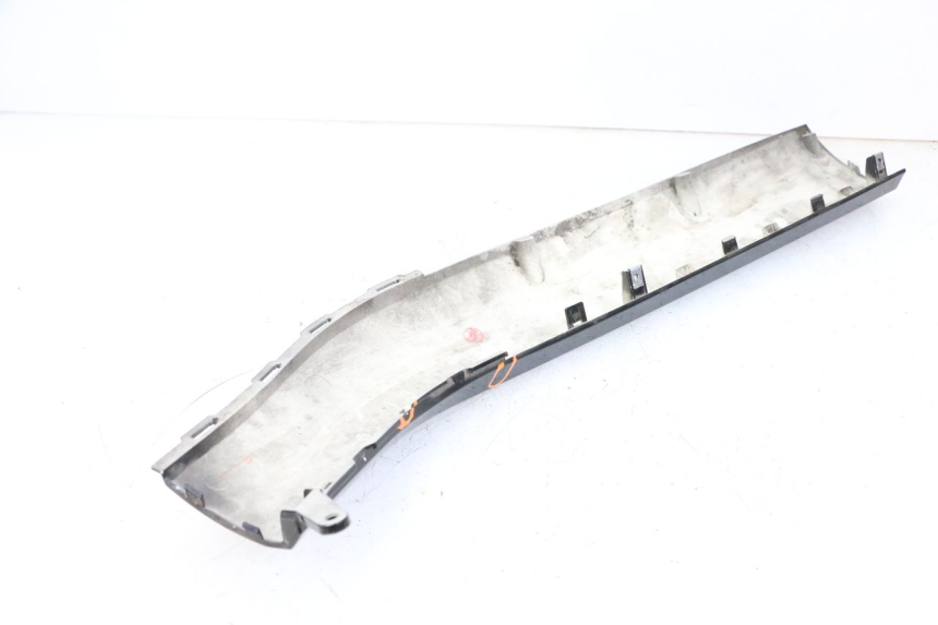 photo de SOTTOPEDANA SINISTRA SEGWAY NINEBOT E125S 1 (2022 - 2026) - Zoom sullo stato d'uso