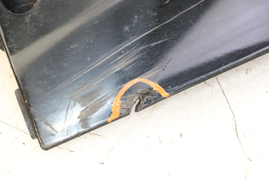 photo de BASSO DELLA SCATOLA SINISTRA HONDA FES S-WING SWING ABS 125 (2007 - 2015)