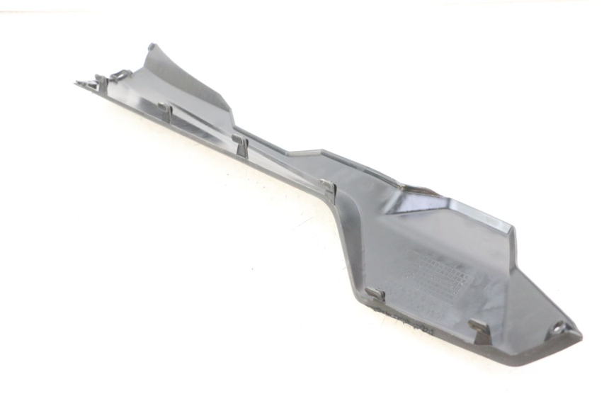 photo de SOTTOPEDANA SINISTRA SYM ORBIT III 3 4T 50 (2021 - 2025) - Primo piano tecnico