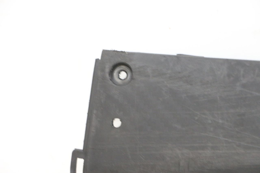 photo de BASSO DELLA SCATOLA SINISTRA SYM ORBIT III 3 4T 50 (2018 - 2021) - Ricambio usato controllato