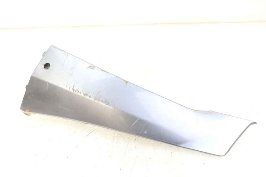 photo de SOTTOPEDANA SINISTRA PEUGEOT BELVILLE 125 (2017 - 2021)