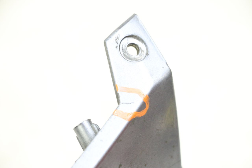 photo de SOTTOPEDANA SINISTRA PEUGEOT BELVILLE 125 (2017 - 2021)