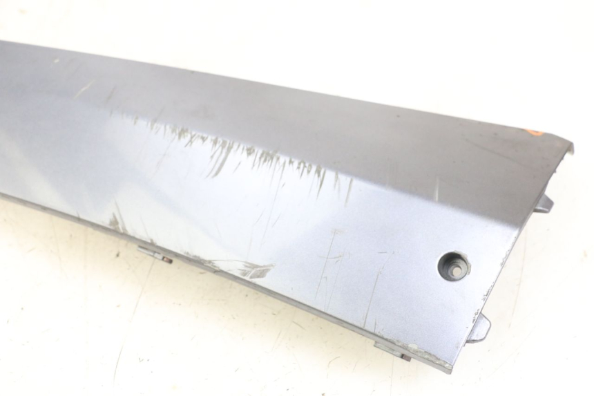 photo de SOTTOPEDANA SINISTRA PEUGEOT BELVILLE 125 (2017 - 2021)