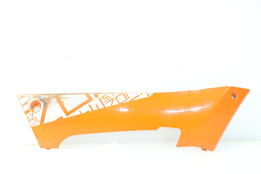 photo de SOTTOPEDANA SINISTRA PEUGEOT STREETZONE 2T 50 (2014 - 2019)