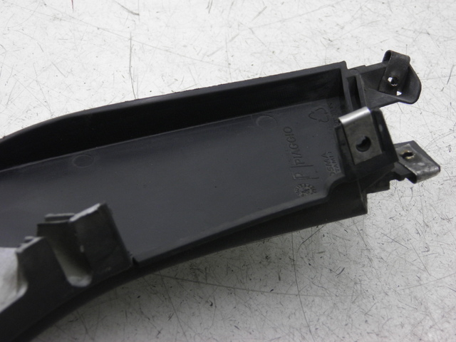 photo de BASSO DELLA SCATOLA SINISTRA PIAGGIO MP3 125 (2006 - 2014)