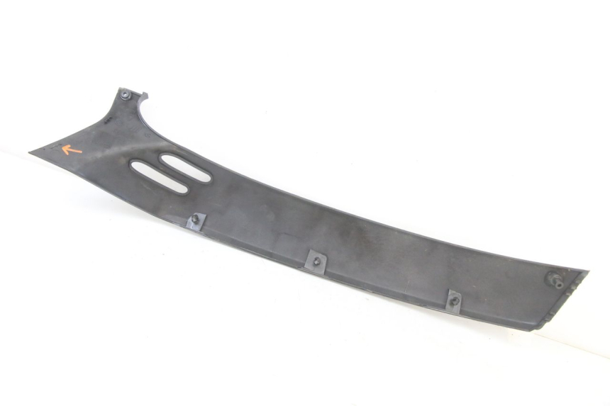 photo de SOTTOPEDANA SINISTRA PIAGGIO VESPA GRANTURISMO 125 (2003 - 2007)
