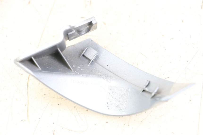 photo de SOTTOPEDANA SINISTRA PIAGGIO VESPA PRIMAVERA 4T 50 (2021 - 2024)