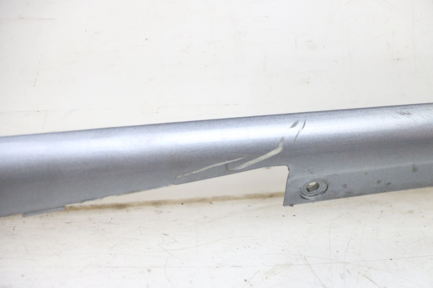 photo de SOTTOPEDANA SINISTRA EFUN PUSA 1 - Caratteristiche distintive