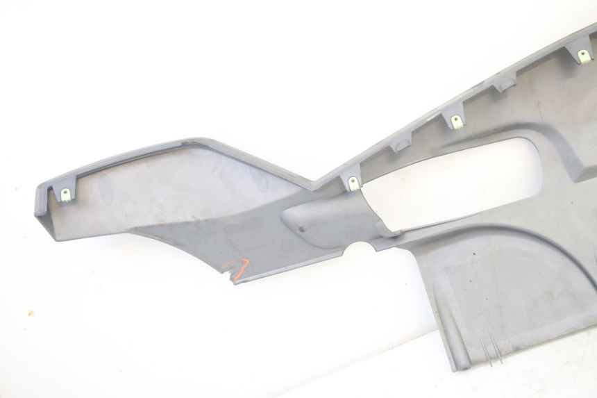 photo de SOTTOPEDANA SINISTRA PEUGEOT SATELIS 250 (2006 - 2012)