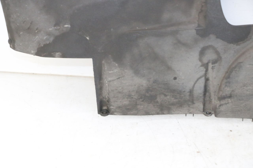 photo de SOTTOPEDANA SINISTRA PEUGEOT SATELIS 125 (2013 - 2018)