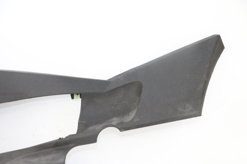 photo de SOTTOPEDANA SINISTRA PEUGEOT SATELIS 125 (2013 - 2018)