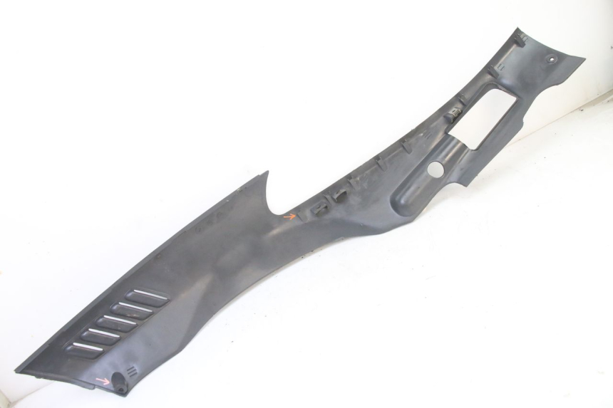 photo de SOTTOPEDANA SINISTRA PIAGGIO SUPER LX 125 (2000 - 2003)