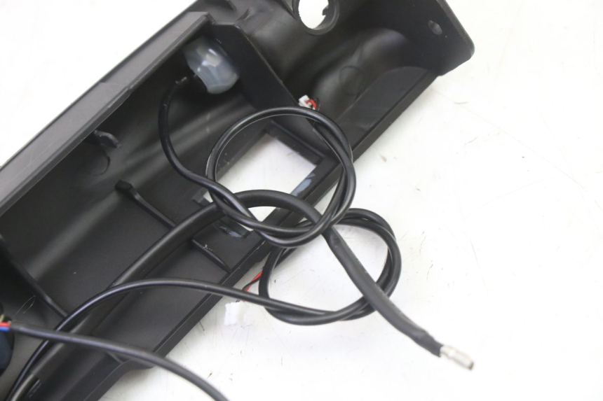 photo de PARTE INFERIORE SINISTRA DEL TELAIO DUALTRON VICTOR LIMITED 1
