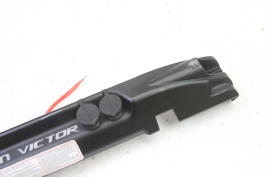 photo de PARTE INFERIORE SINISTRA DEL TELAIO DUALTRON VICTOR LIMITED 1