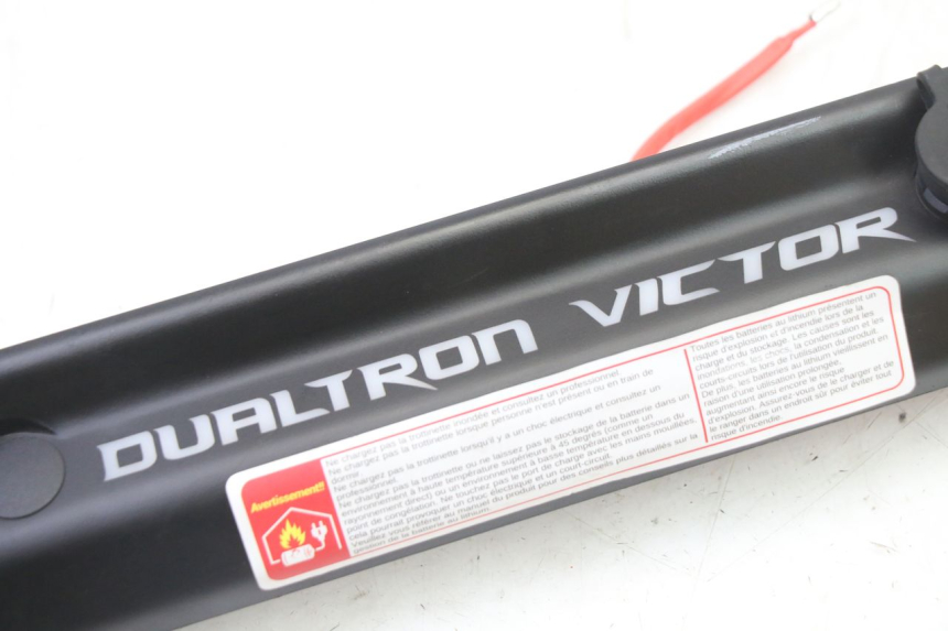 photo de PARTE INFERIORE SINISTRA DEL TELAIO DUALTRON VICTOR LIMITED 1